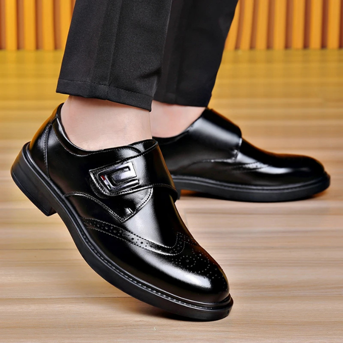 Men's Brogue Detail Lace Up Walking Shoes for Weddings and Parties