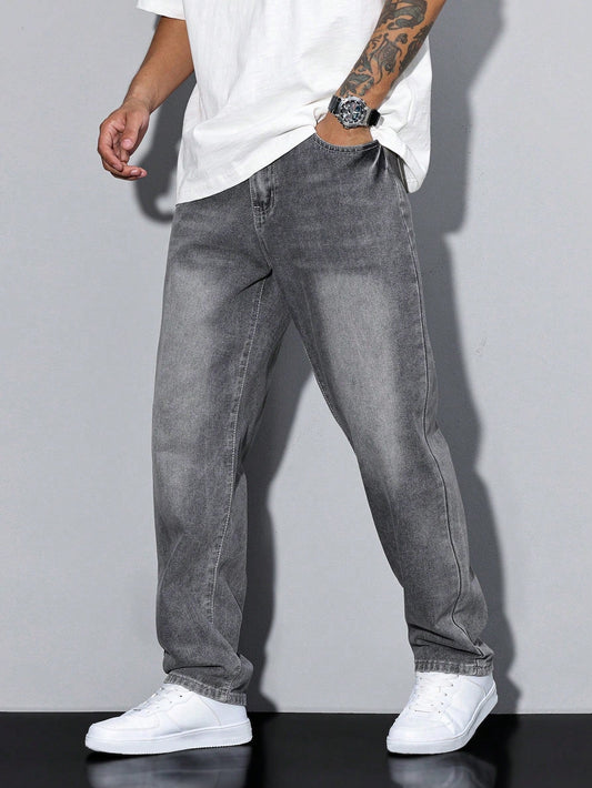 Men's Straight Leg Casual Jeans in Gray