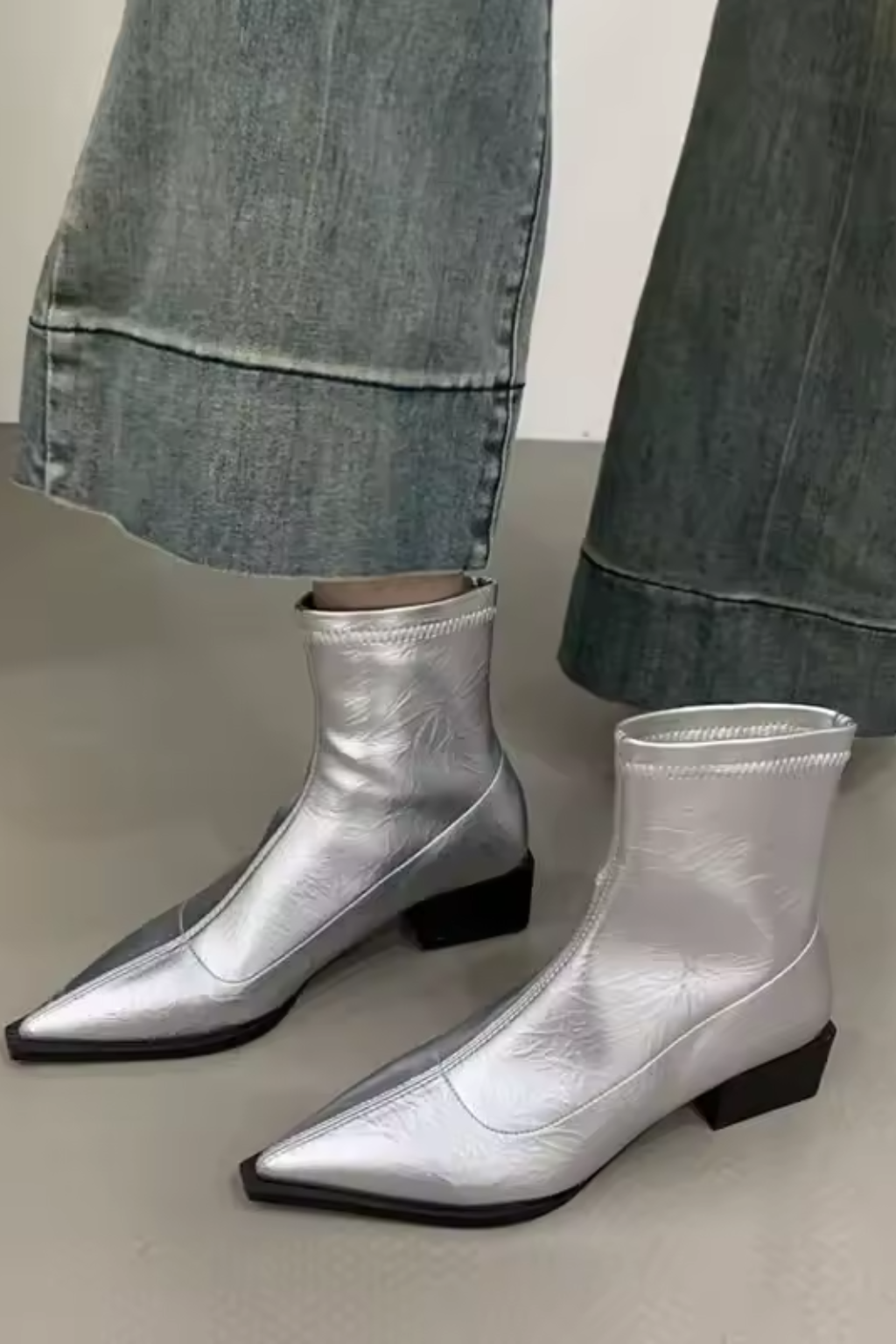 Women's Block Heel Pointed Toe Ankle Boots