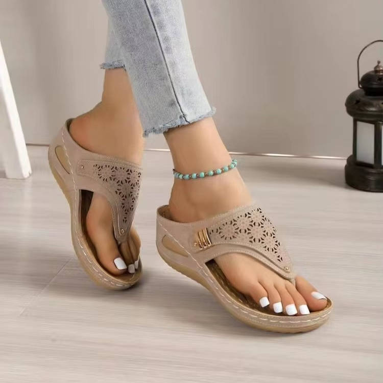 Women's Wedge Heel Slip On Outdoor Sandals
