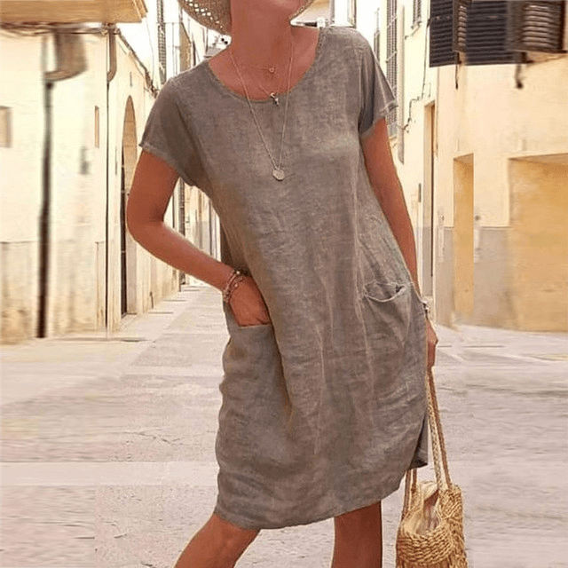 Women's Relaxed Fit Maxi Dress With Pockets in Brown