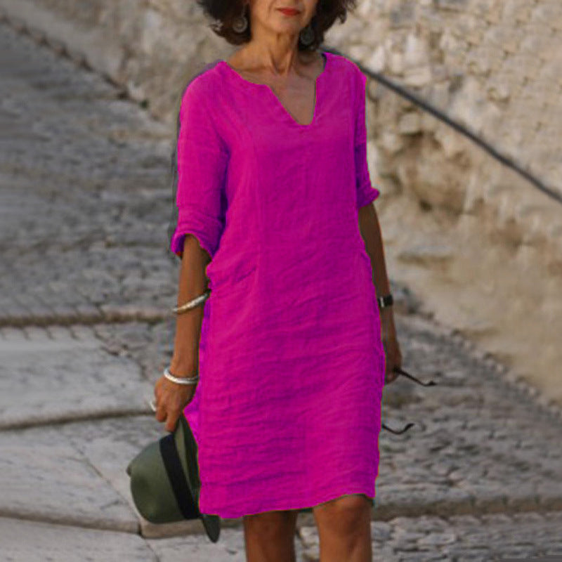 Women's V Neck Relaxed Fit Midi Dress in Purple