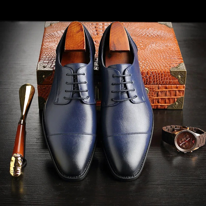 Men's Brown Flat Shoes in Blue