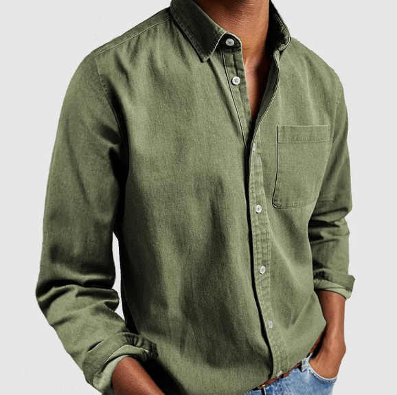 Men's Button Front Casual Shirt in Green