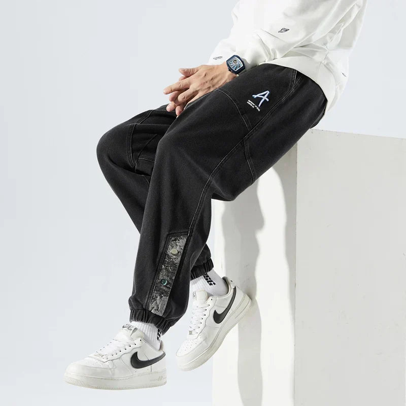 Men's Tapered Drawstring Cuffed Textured Jeans