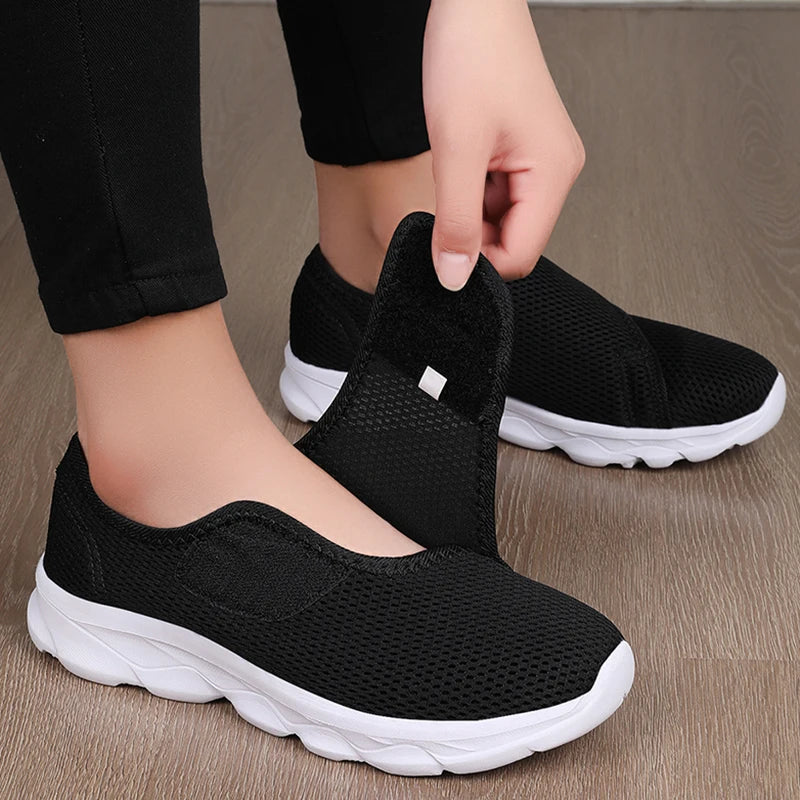 Women's Beige Walking Shoes
