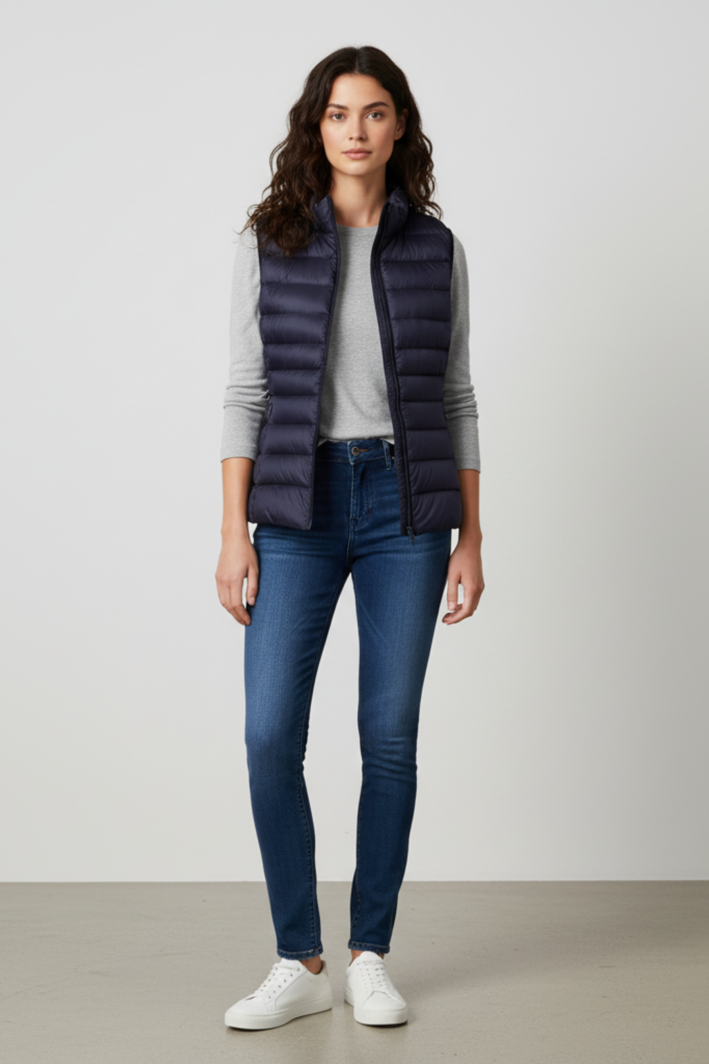 Women's Lightweight Puffer Jacket in Navy Blue