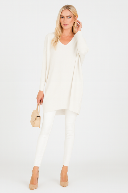 Women's V Neck Oversized Jumper in White