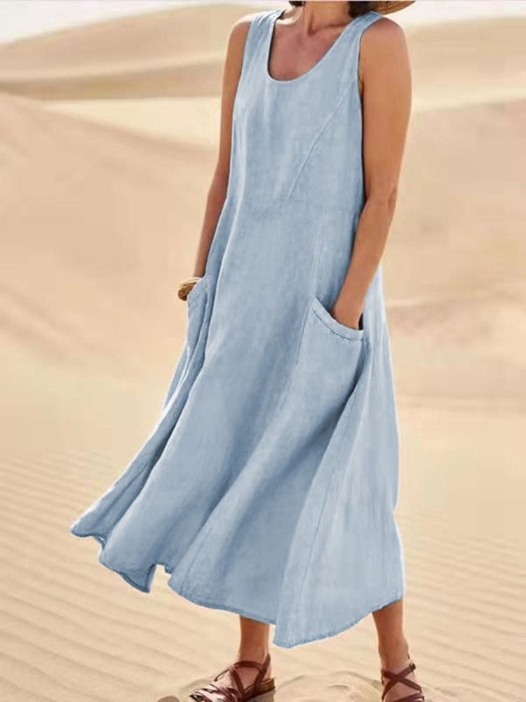Women's Relaxed Fit Sleeveless Patch Pocket Draped Maxi Dress in Light Blue