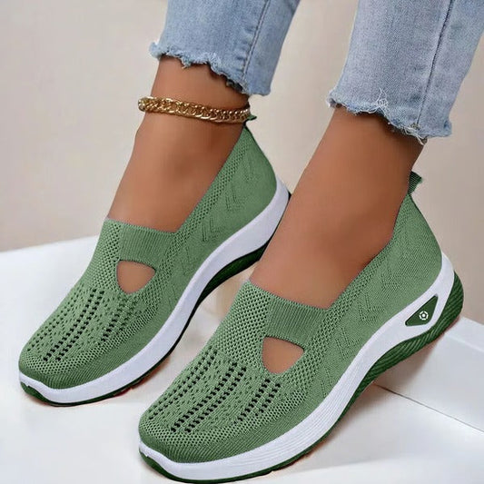 Women's Trainers in Army Green