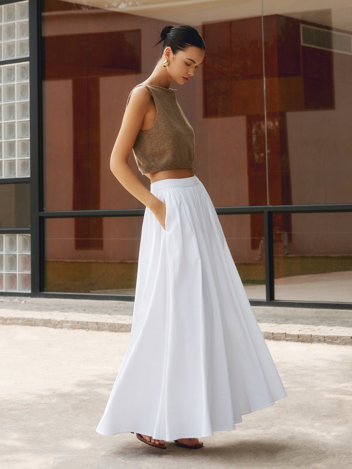 Women's High Waisted Pleated Maxi Dress With Pockets in White