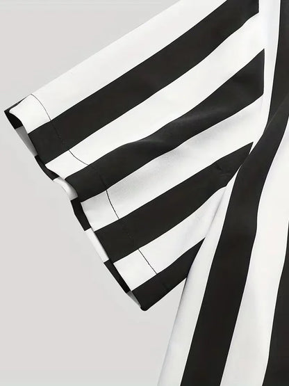 Men's Black Striped Short Sleeve Button Front Shirt