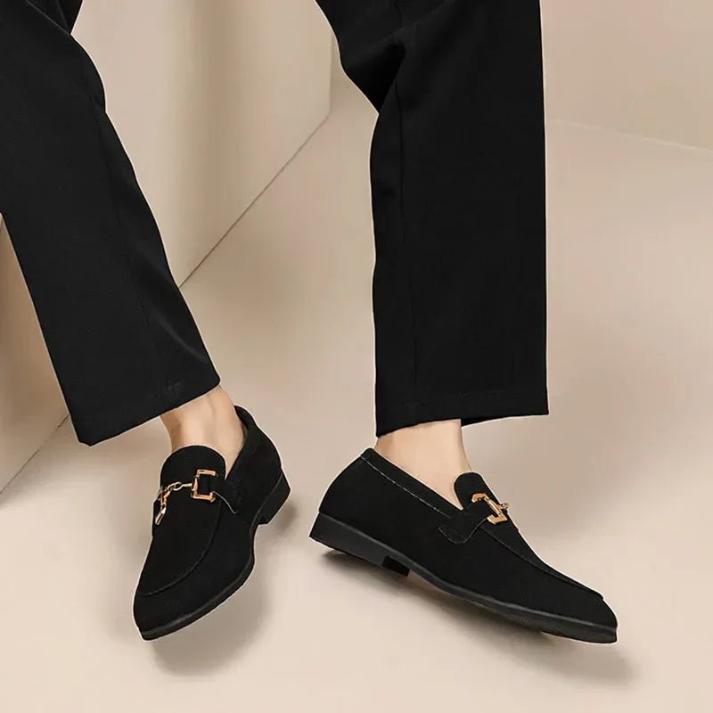 Men's Horsebit Contrast Sole Slip On Loafers in Black