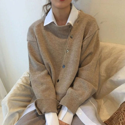 Women's Knitted Relaxed Fit Button Front Cardigan