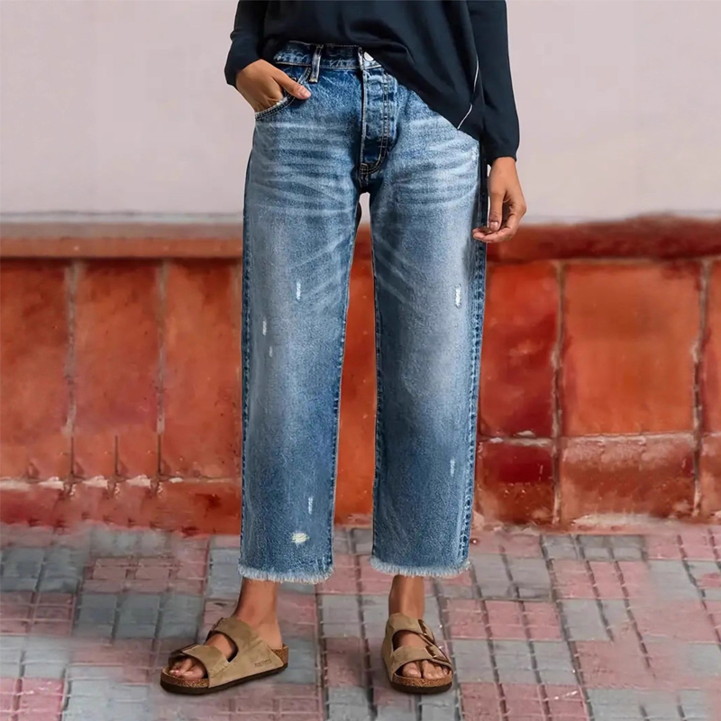 Women's Cropped Jeans
